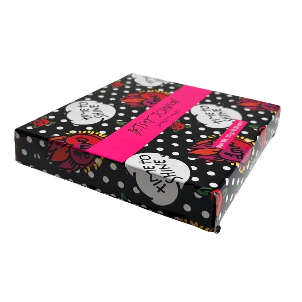 Betsey Johnson Time to Shine Highlighter Powder with Brush NIB